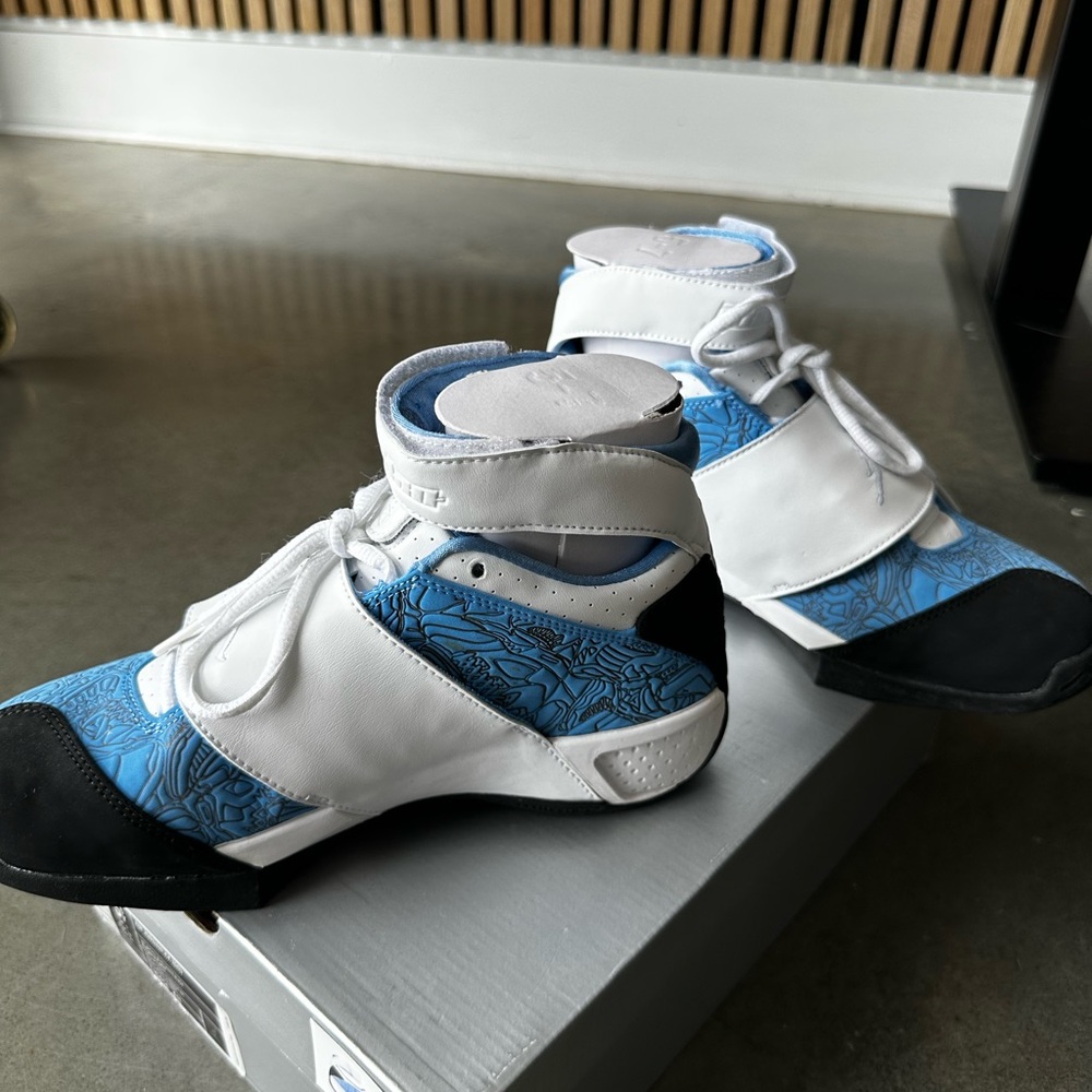 Nike Air Jordan XX (GS) Sneakers I’m University Blue and White/Black. Women’s 7 - Picture 7 of 9